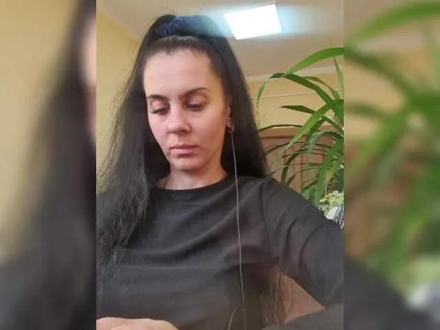 1Glorya1 on BongaCams