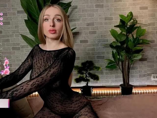 babyyyluna on BongaCams 