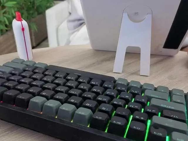 Danielea on BongaCams