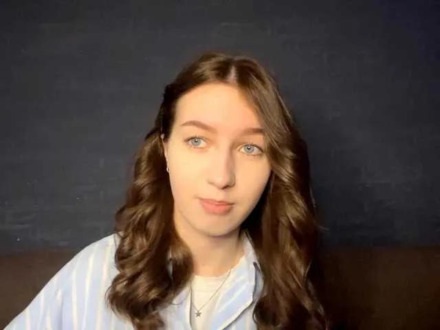 DeberaWarsham — I love teasing, eye contact, and playful energy. When someone makes me laugh, whispers something naughty, or takes control in a confident way --- that drives me crazy. I adore passion, attention, and a slow, delicious build-up of desire.