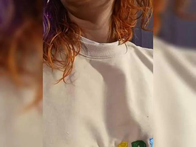 Duramapola — sweet, intelligent, kind men, sense of humor, imagination, C2C. I don't care about the size, I care what you have in your mind, that you want to see beyond my body; that you be my sweet devil and be your crazy angel.