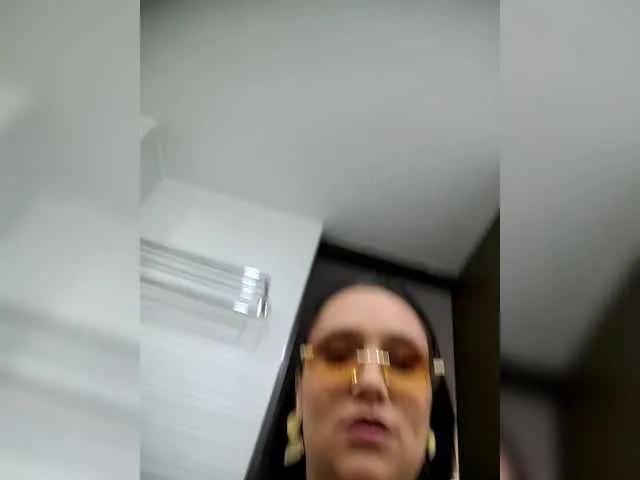 Emeraldgem on BongaCams 