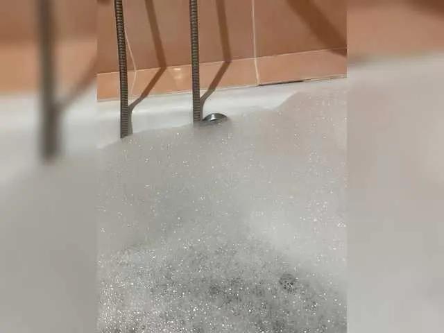 Kikikiso on BongaCams 