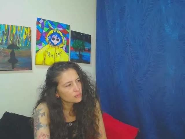 leyla-hot — the kisses the dirty words