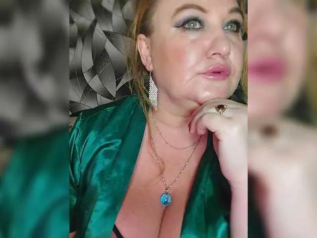 milli1983 on BongaCams 