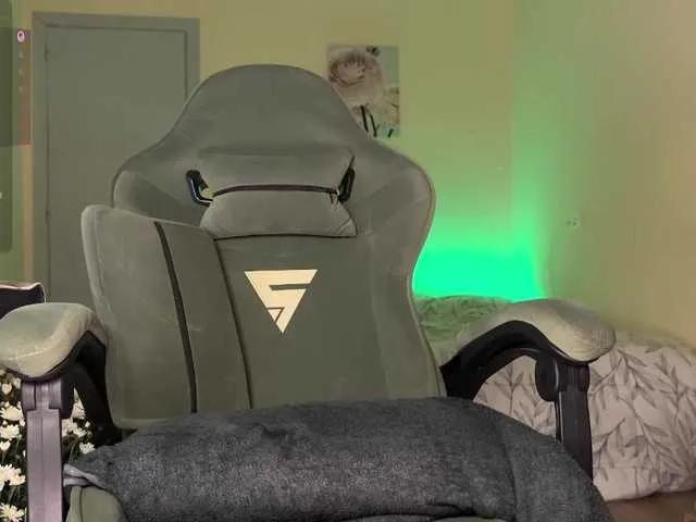 Naughty-Mari on BongaCams