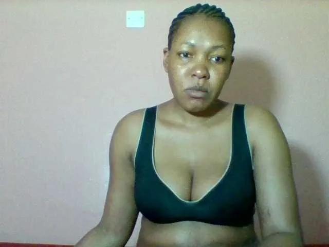 Sexyapple2002 on BongaCams