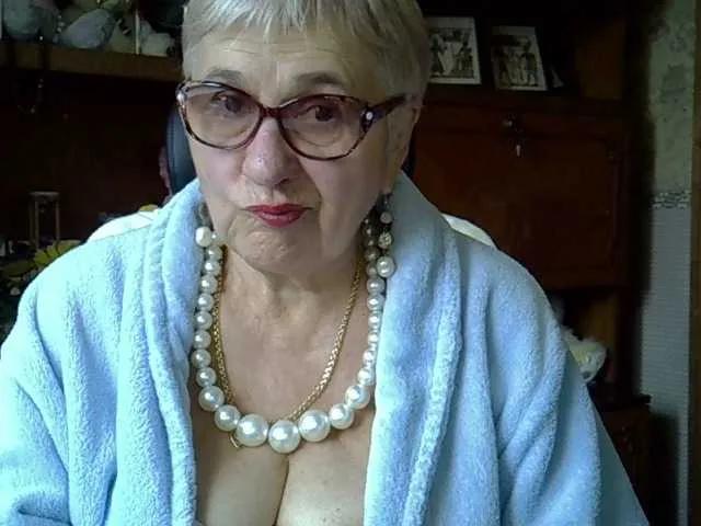 SweetCherry00 on BongaCams 