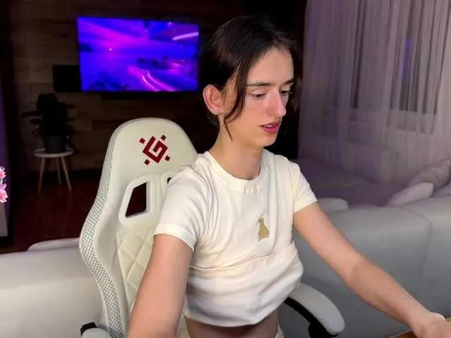 SweetieTati on BongaCams 