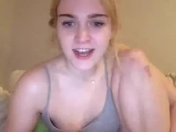 bansam1738 — strip uno?