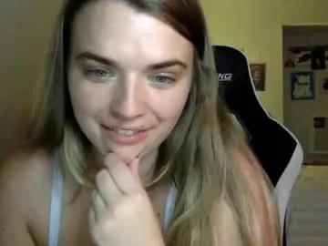 chloesays — hangout with meee   #curvy #natural #bigboobs #pvtshows