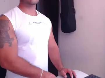derek_group on Chaturbate 