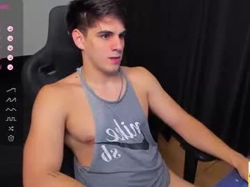 derekcb on Chaturbate 