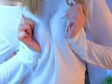 edlin_gail — GOAL:  suck finger after pussy  // I'm Edlyn! FAN CLUB = FREE T G #new #18 #bigboobs #bigass #teen [88 tokens remaining]