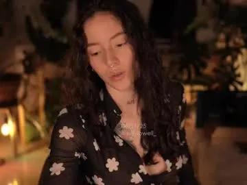 effylowell_ on Chaturbate 