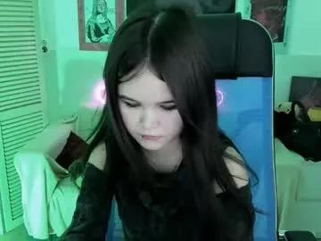 elainebeness — GOAL: ksdfg [552 tokens remaining] welcome to lovers of techno, house, electro music #teen  #smoke #music #piercing  #chillchat #dance #skinny #cutie #nonude #bi