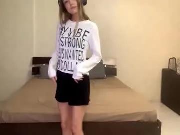 glennbloebaum — G: doggy+masturbation #new  my name is Catalina, I'm #18 #shy #teen #young   [222 tokens remaining]