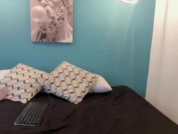 isla_cooper — GOAL: Play with my breasts [83 tokens remaining] Welcome to my room! #bigboobs #bigass #latina #ebony #squirt