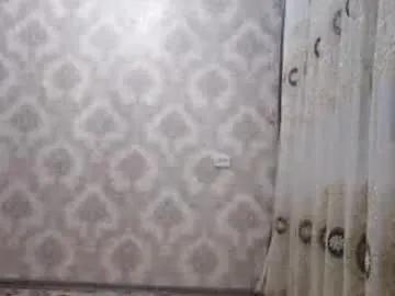 larainebertinetti — a trail of hot kisses on the shoulder< #18 #new #skinny #teen #asian [23 tokens remaining]