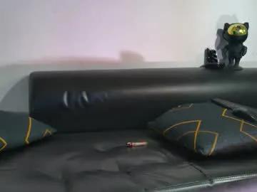 nicolas_veiny — Nicolas_veiny's room #straight #muscle #bigcock #smoke #dominator