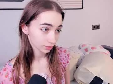 polly_bee on Chaturbate 