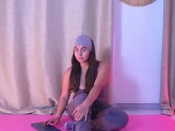 shelleymorell — Want u to enjoy my feet? -- Follow me ig: Shelley_morell1 - Goal: Pantyhose & heels [31 tokens left] #latina #bigass #bigclit #shy #teasing