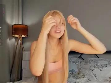 summer_lilac — GOAL: welcome guys! [5 tokens remaining] Nice to meet u, I'm Summer #puffynipples #smalltits #18 #teen #blonde