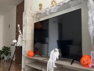 sweet_littleee on Chaturbate 