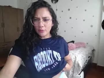 thaliacooper — GOAL: Oil and ice in tits [50 tokens remaining] I love that you are in my living room #twerk #bigass #submissive #latina #jeans