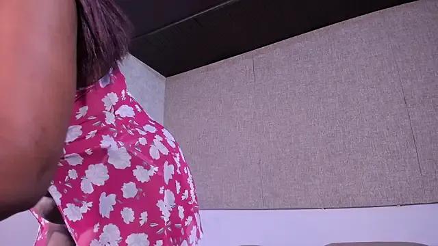 amirah_ebony — Send kisses