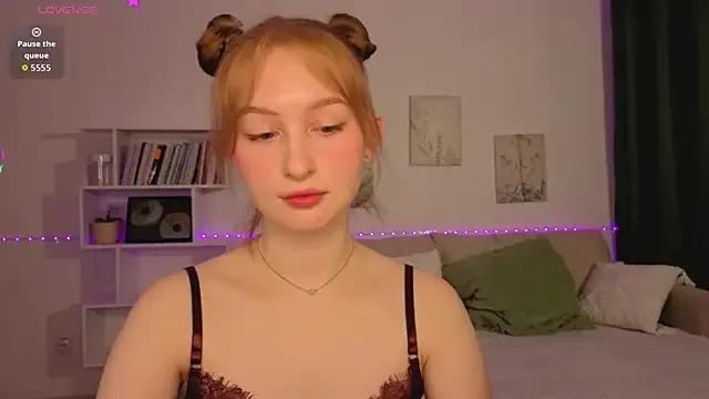 Betty_Twinkle on StripChat 