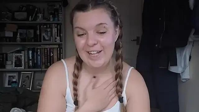 Demi_WelshX — close up of pussy