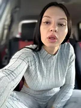 JulliaVegas on StripChat 