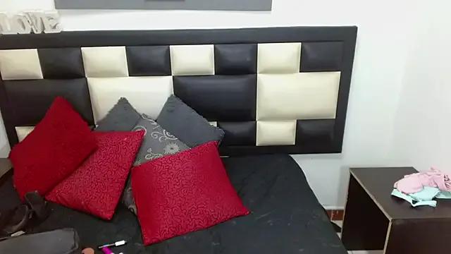 kiwii_nasty on StripChat 