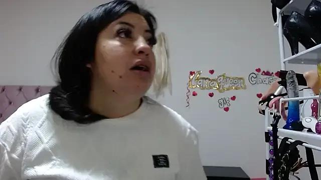 lanaqueen699 on StripChat 