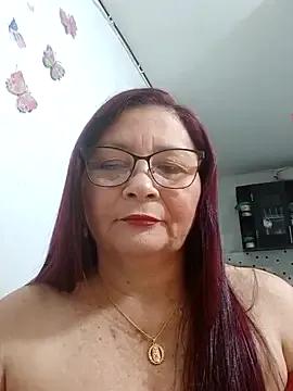 marfil_milf — Jugar con mis dedos en mi culo