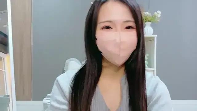 Mimi-Dreammood on StripChat