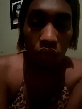 Moorella1 on StripChat 