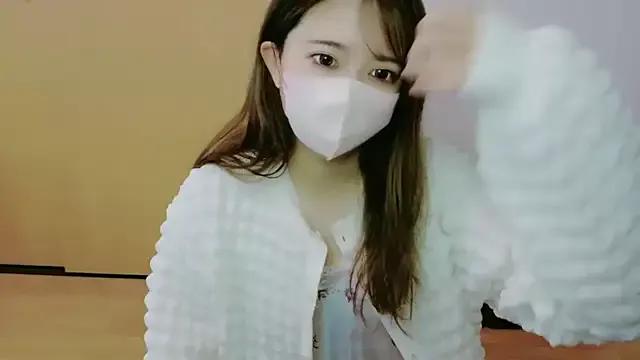 Nachu_72 on StripChat