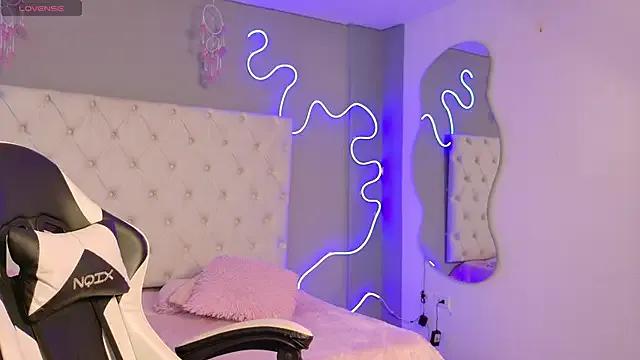 natasha__black on StripChat 