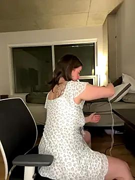 nerdynina — Twerk in your face