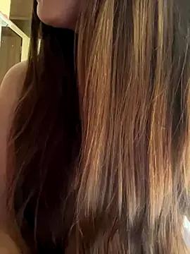 Queen_Shanuu — Show pussy