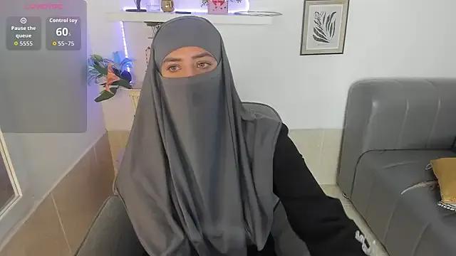 salma_arabicc — spread asshole