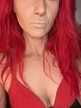 SweetSolez on StripChat 