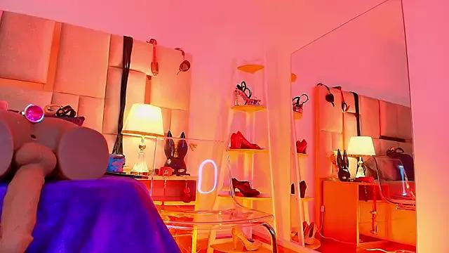 Violett_Sinclair — My duty is to make you happy goddess