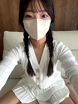 y_yunchan on StripChat 