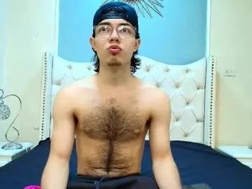 andreww_whitee from Chaturbate is Freechat