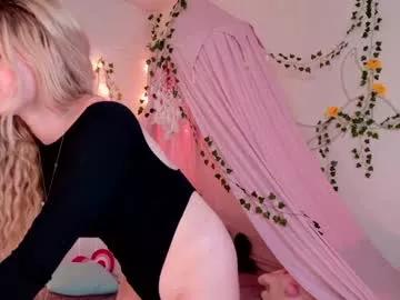 angelora_ from Chaturbate is Group