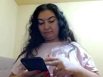 bustyemma from Chaturbate is Freechat