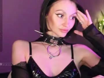 crystalmolly from Chaturbate is Freechat